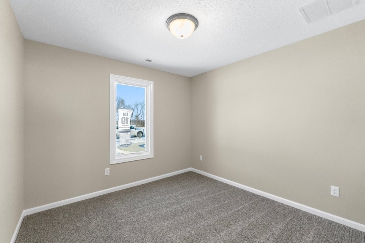108 Oak Tree Pl