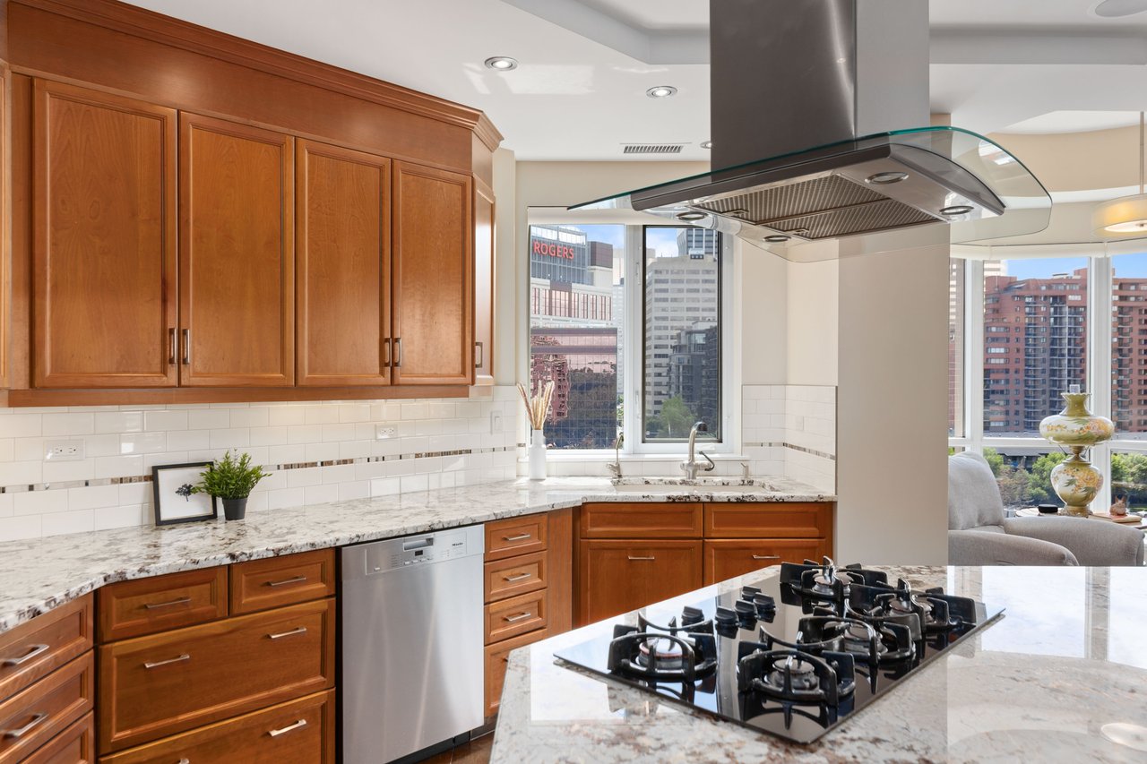690 Princeton Way SW Unit: 801