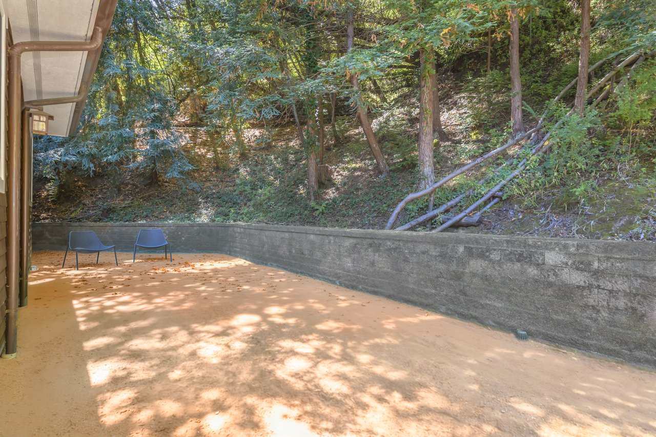 Enchanted Single-Level Haven Among the Redwoods