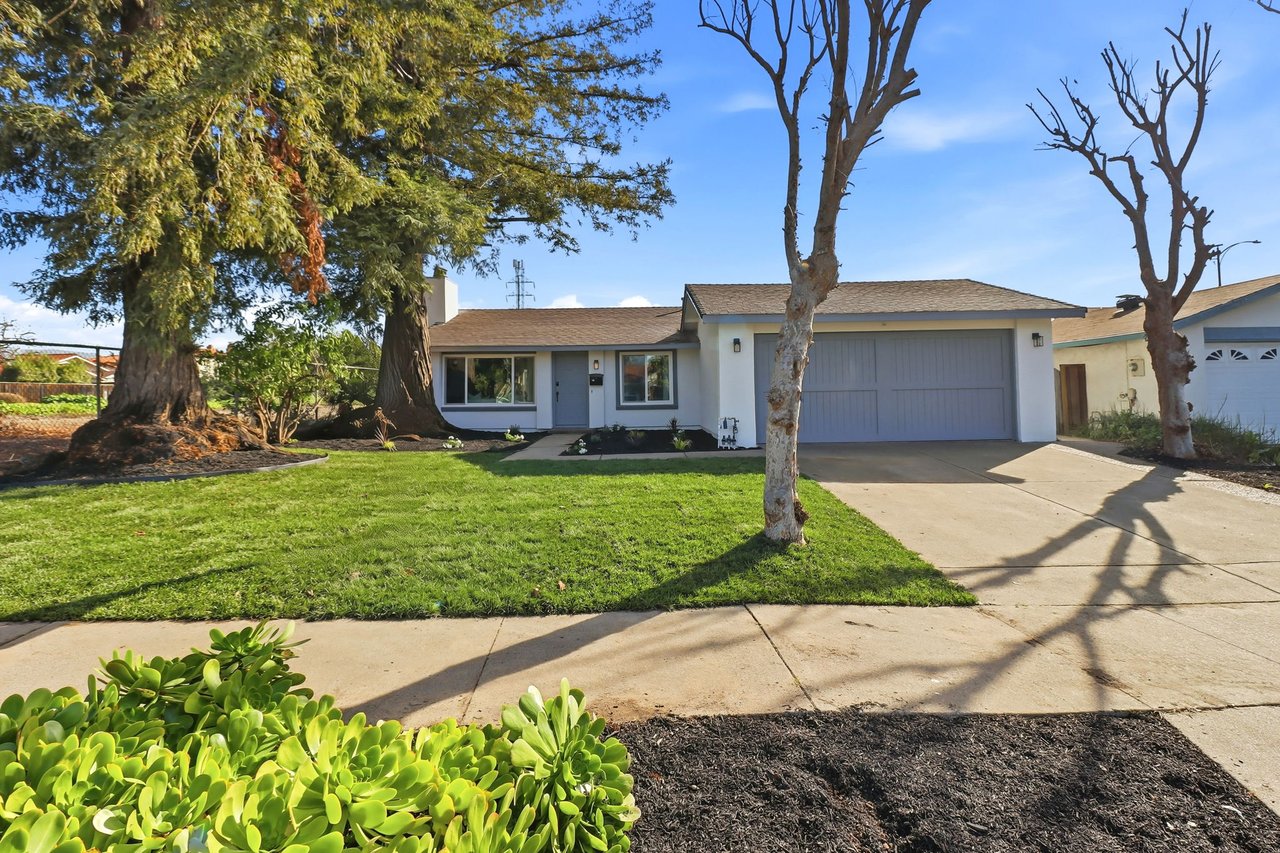 2272 Shadowtree Dr, San Jose, CA 95131