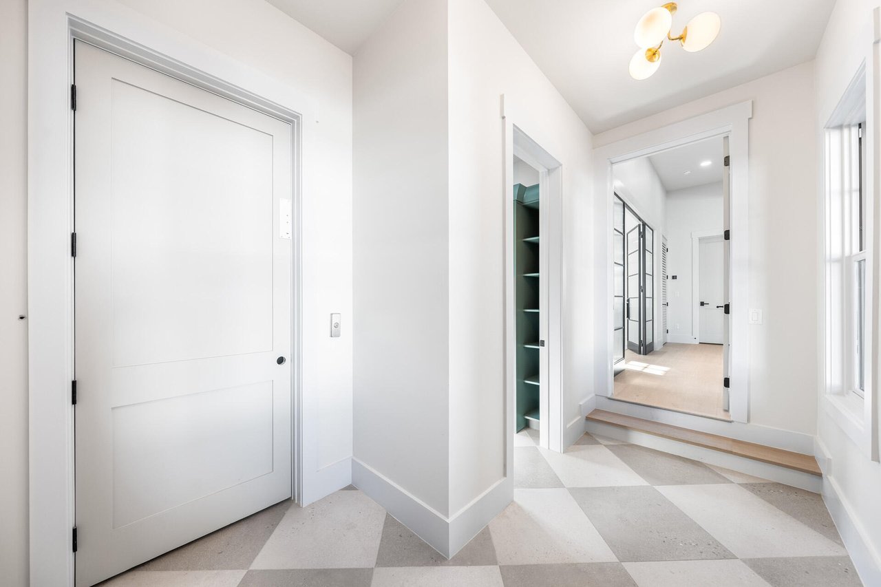 75 N Southern Cross Lane