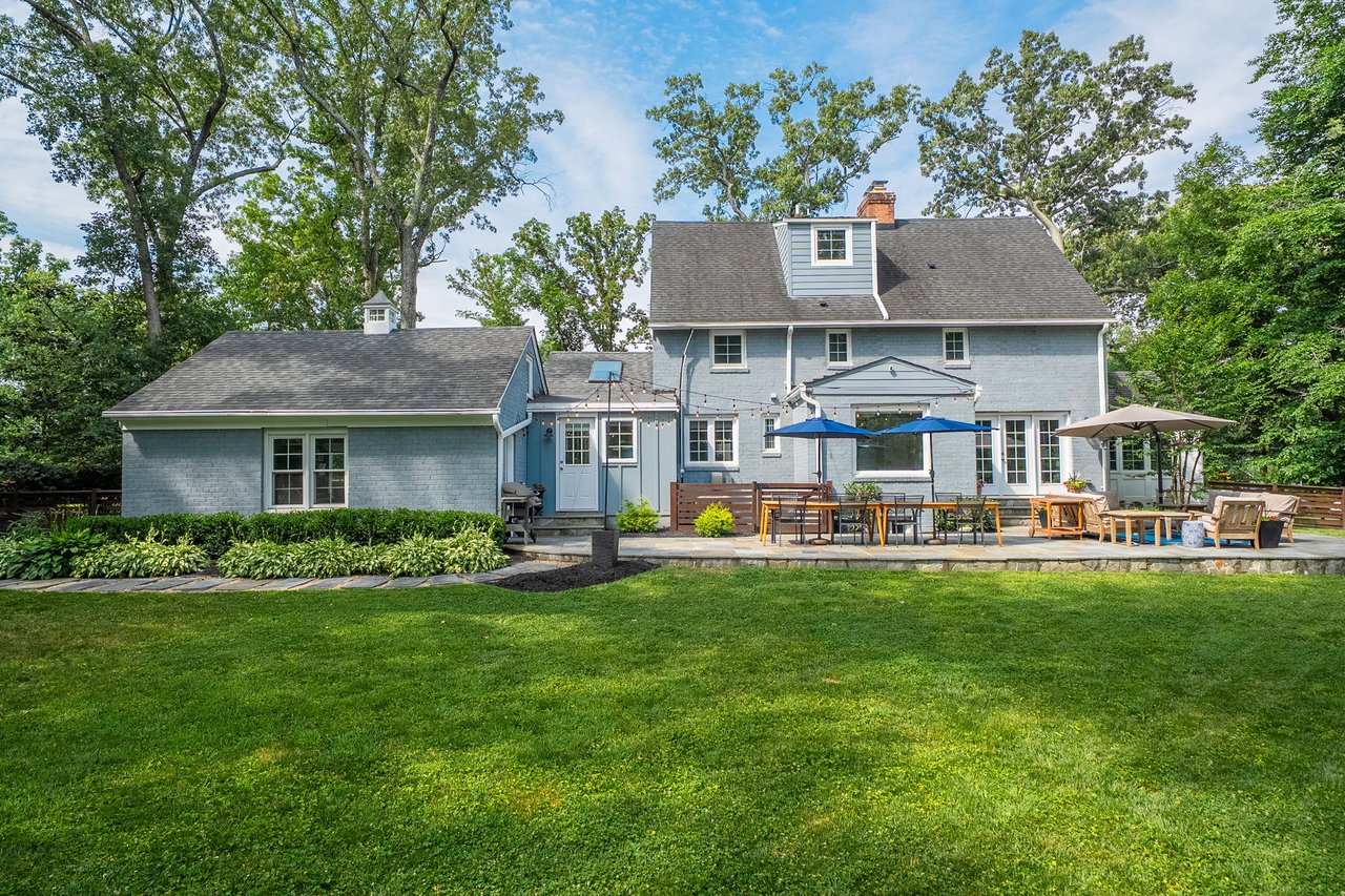 1138 Cameron Rd