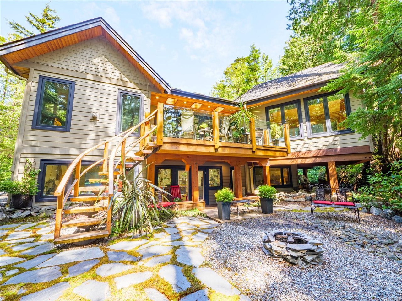 760 Marine Dr