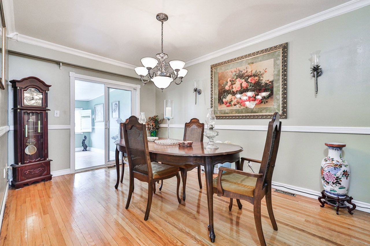 2167 Stir Cres