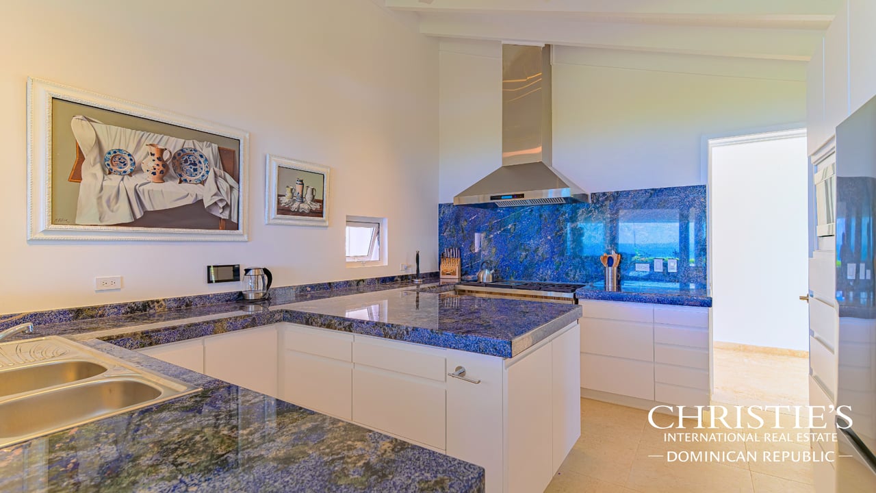 Luxury Ocean View Villa in the Puerto Bahía Resort Community