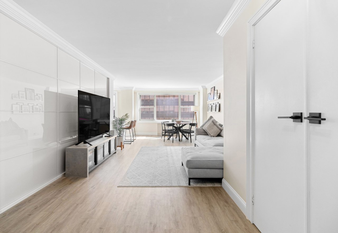 440 East 62nd Street, #7E
