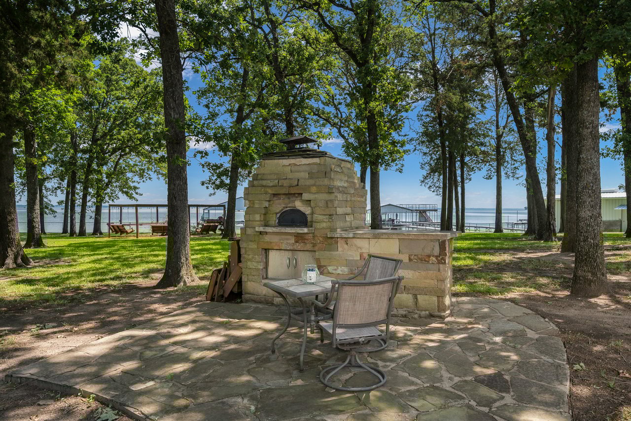 Lakefront Luxury