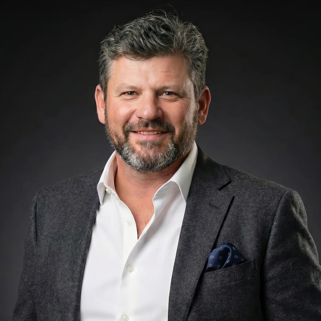 Frank Lombardo Newtown, PA Real Estate Agent Headshot