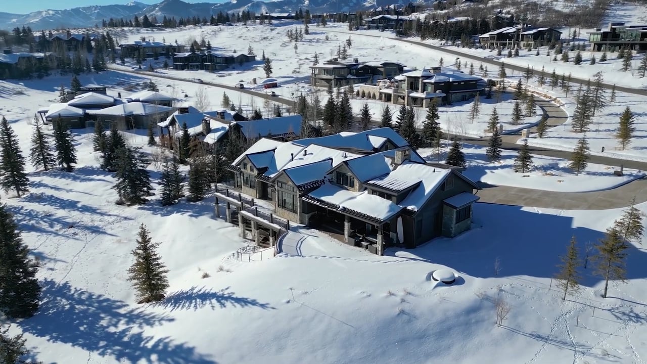 Luxury Living on Glenwild's 14th Fairway