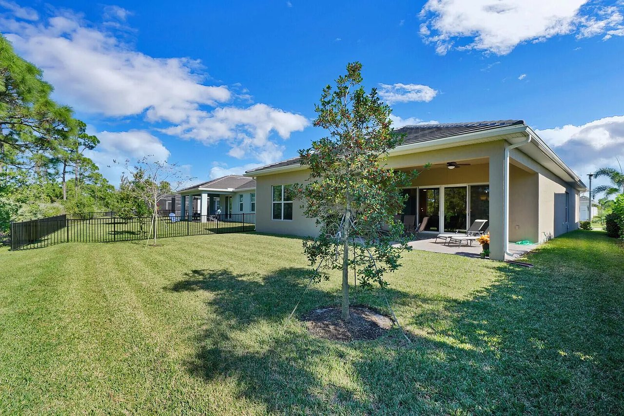 4724 SW Briarwood Ct