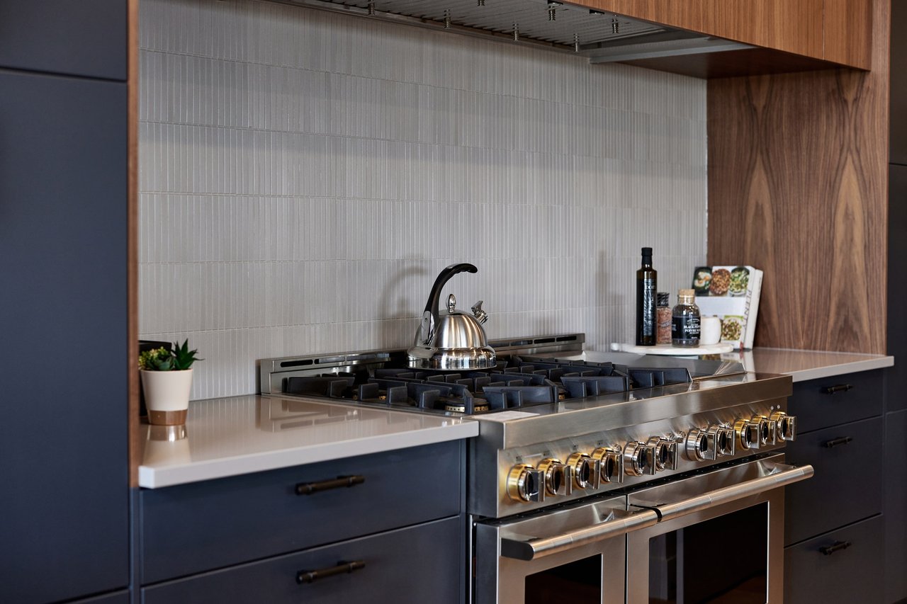 218 Aspen Summit Place SW