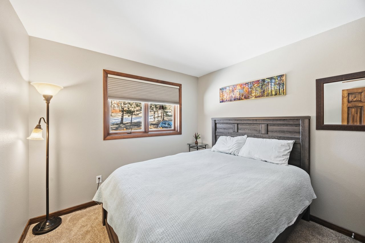 607 W Lovell Gulch Road