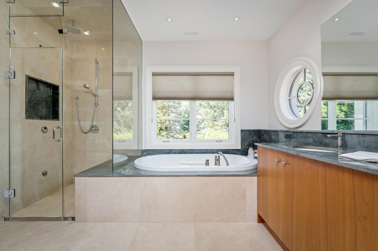CUSTOM KINGSWAY MASTERPIECE