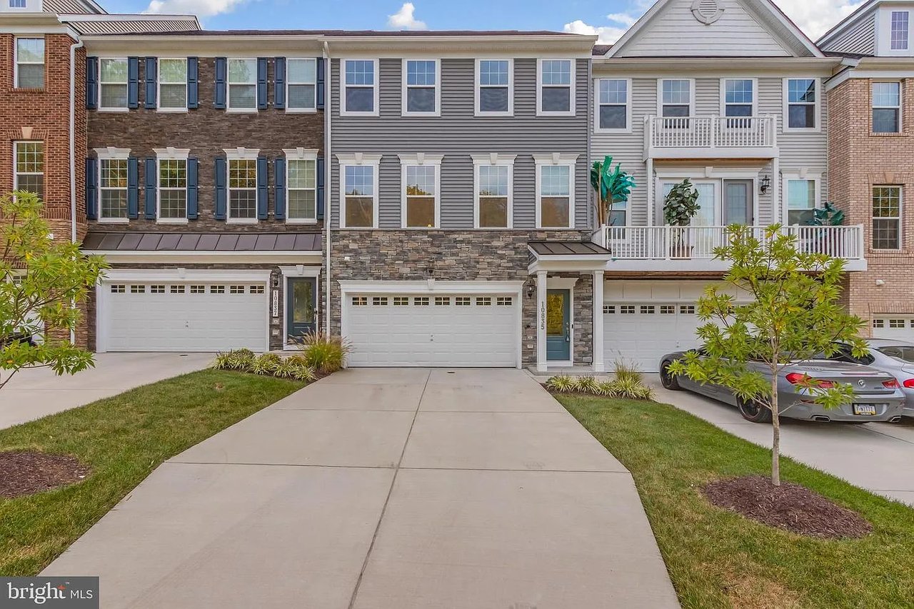 10835 Foxtrot Cir