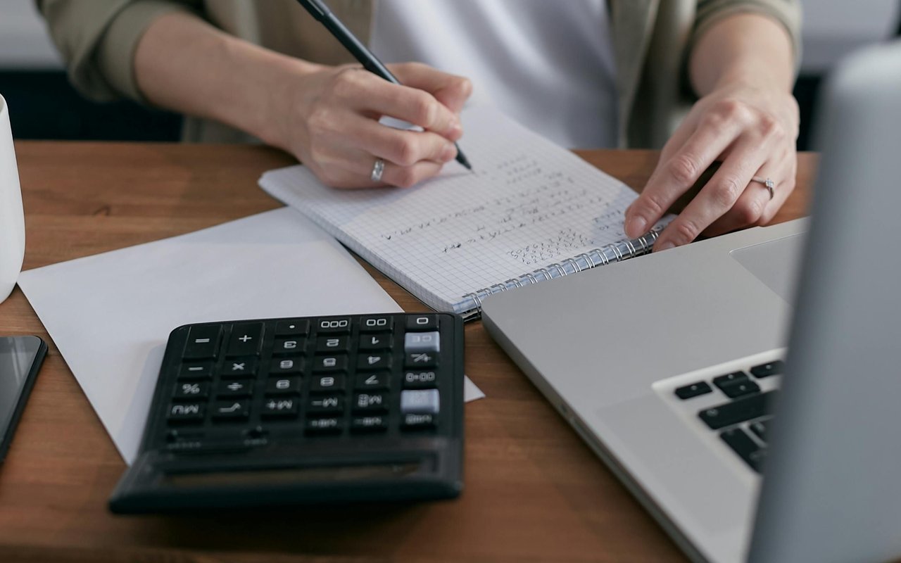 Timing the Market vs. Preparing for It: Which One Actually Pays Off?