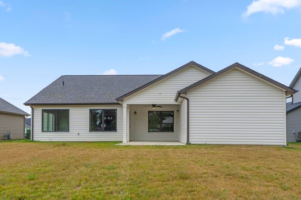 1455 Herdsman Blvd