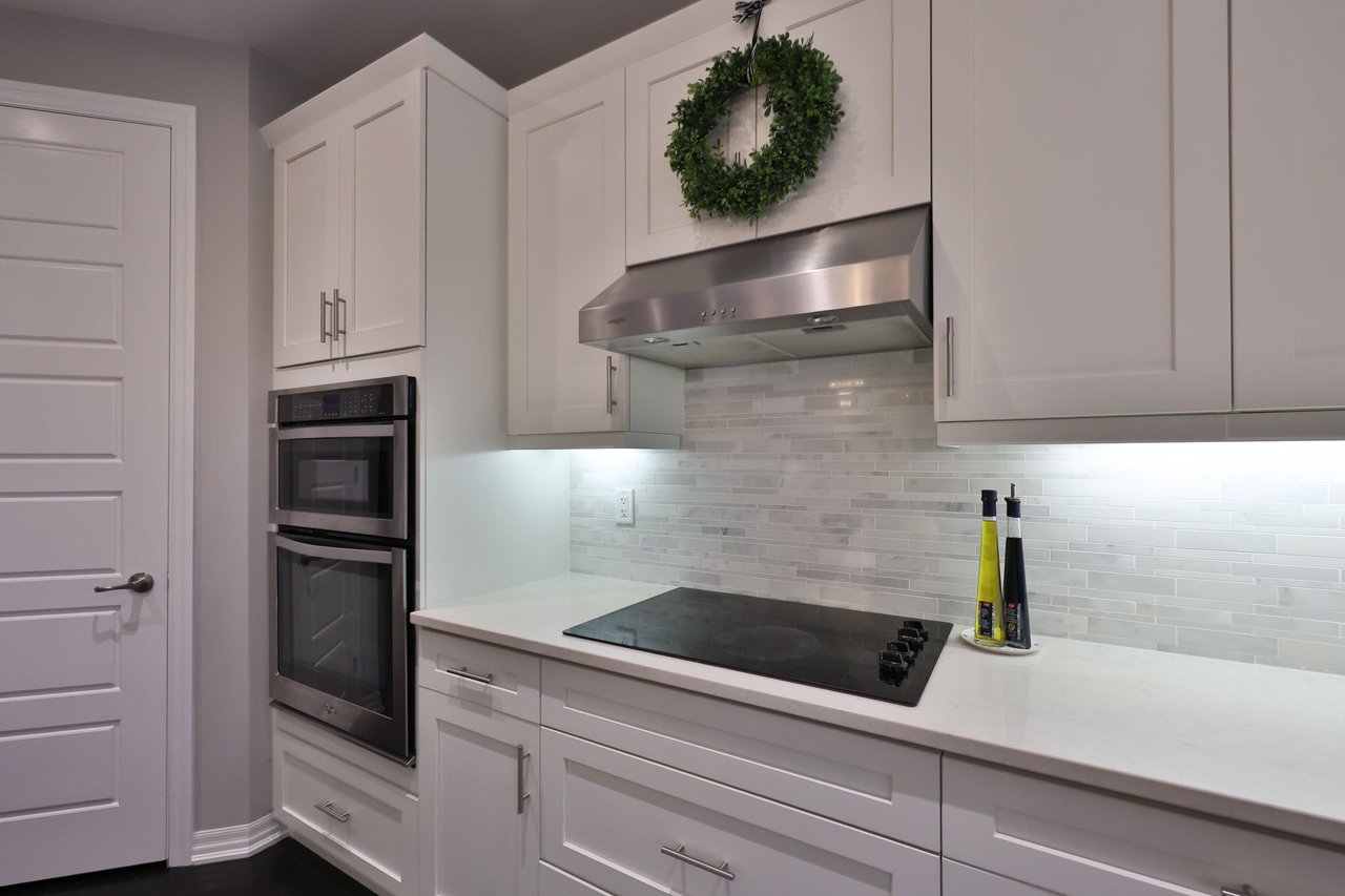 3205 Violet Gardens, Oakville