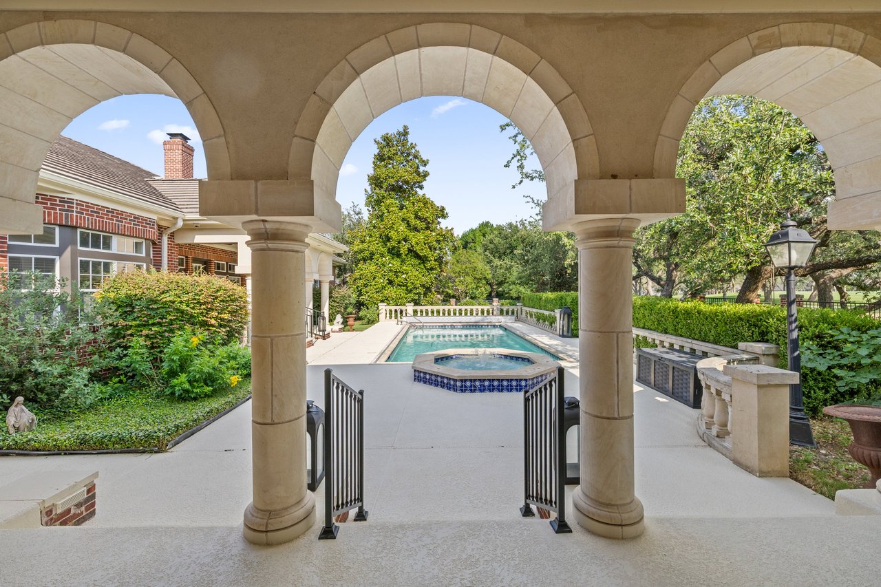 118 Lido St.