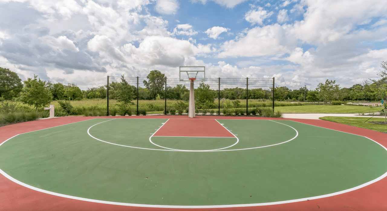 Enjoy 10 Weeks Free on all Units! Plus $1,000 Look & Lease Special!