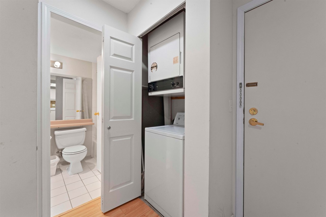112-7840 Moffatt Rd