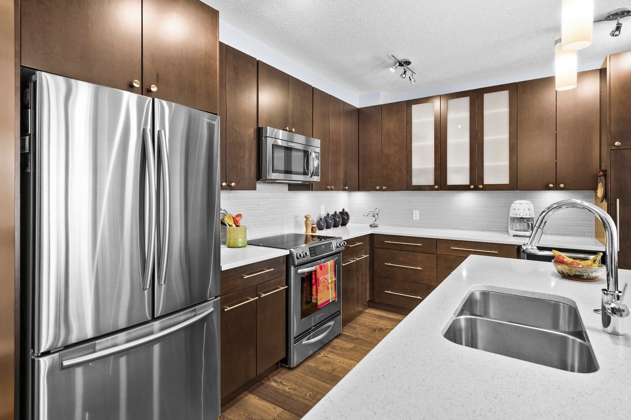 836 Royal Avenue SW Unit: 306