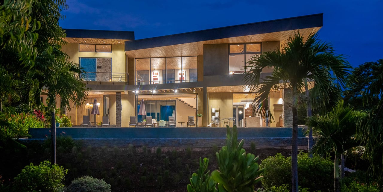 Dos Monitos | Luxury Oceanview Compound Near Playa Grande