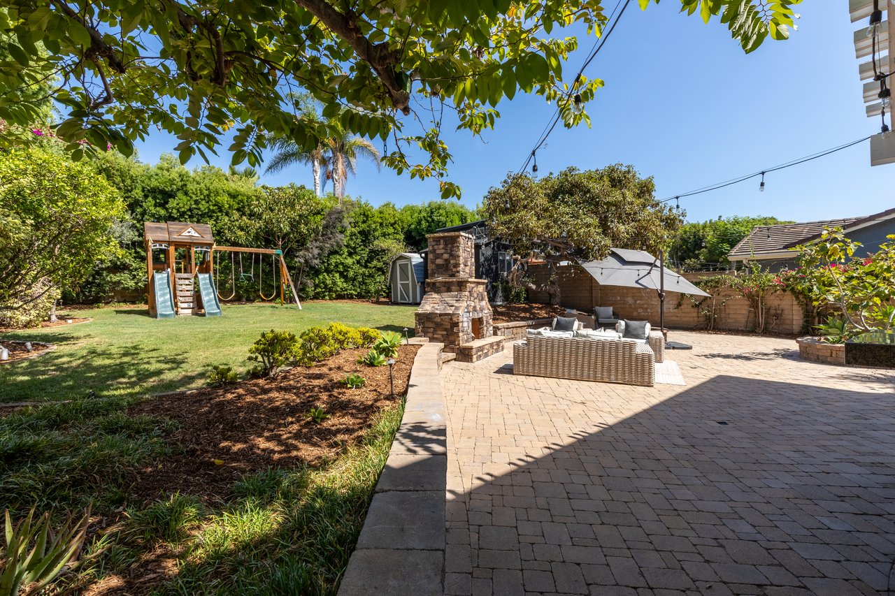 carlsbad home for sale, backyard, Neda Nourani, Encinitas real estate agent