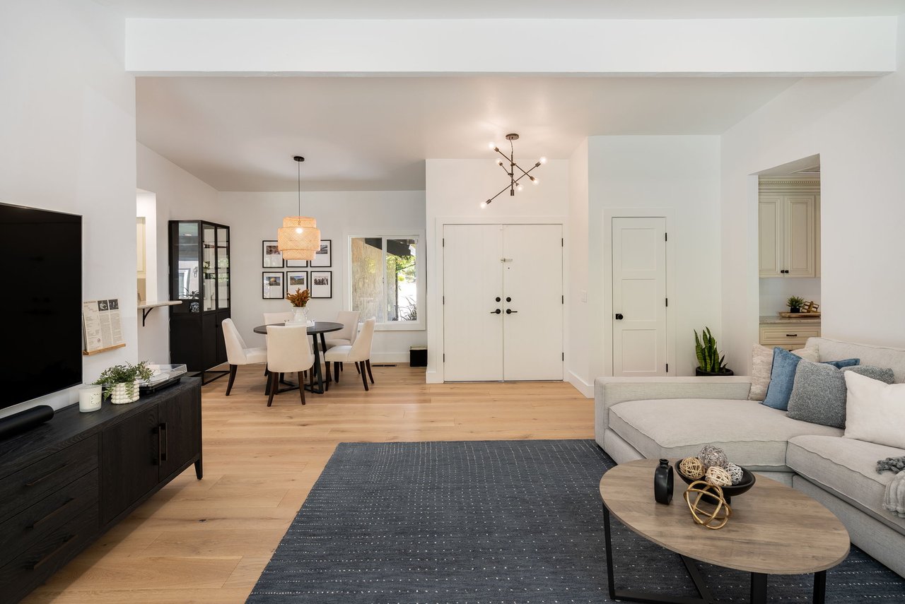 Modern Design Meets Comfort