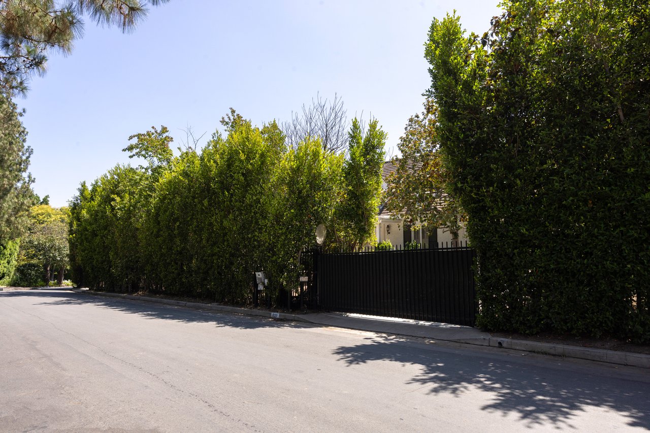 327 Delfern Dr, Bel Air 