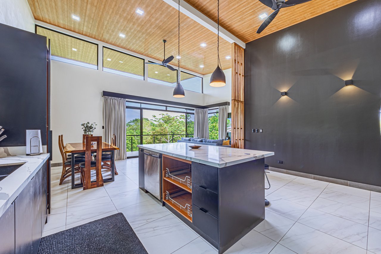 Casa Palma – Brand New Luxury 4BR/4.5BA Home with Stunning Sunset Views in Quepos