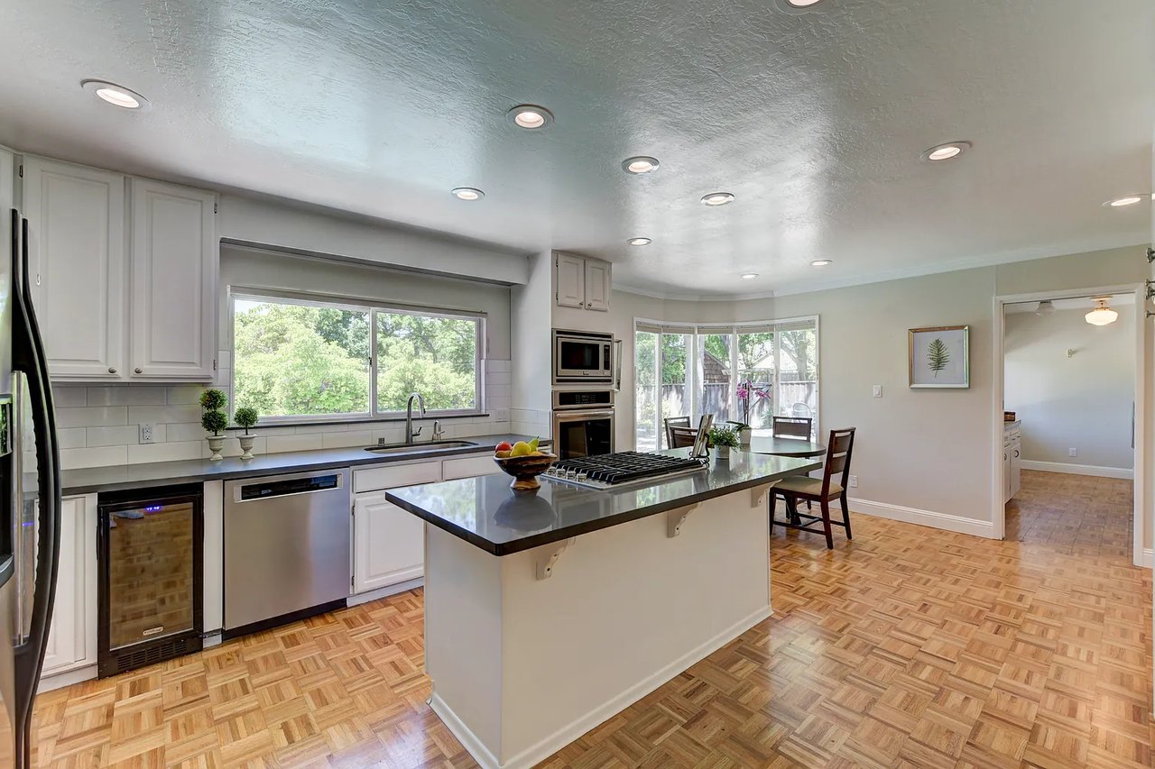 14 Buckeye Ln