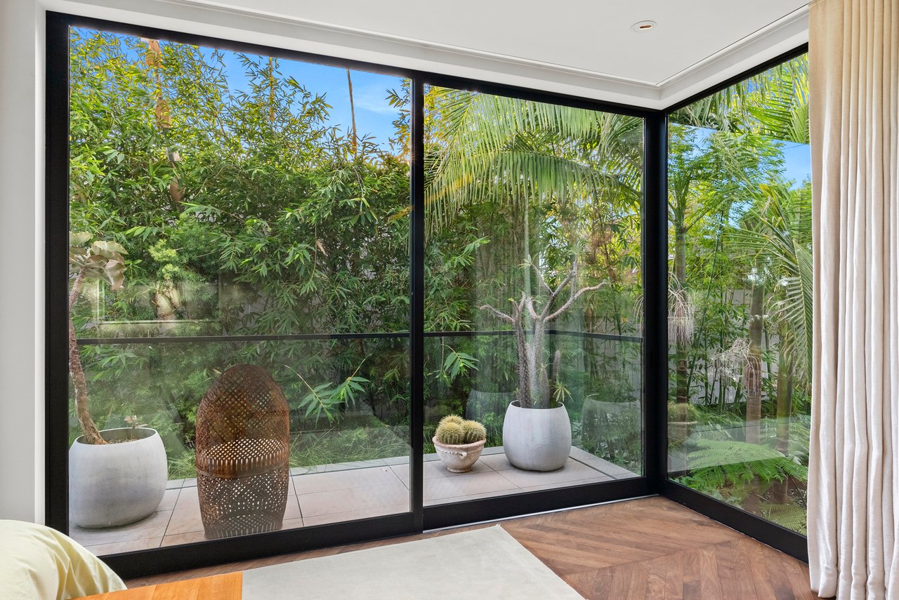 634 Milwood Ave, Venice 