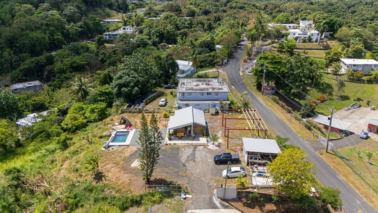 Boutique Tiny Home Oasis with Income Potential