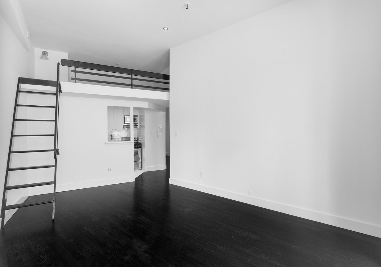 127 4th Avenue