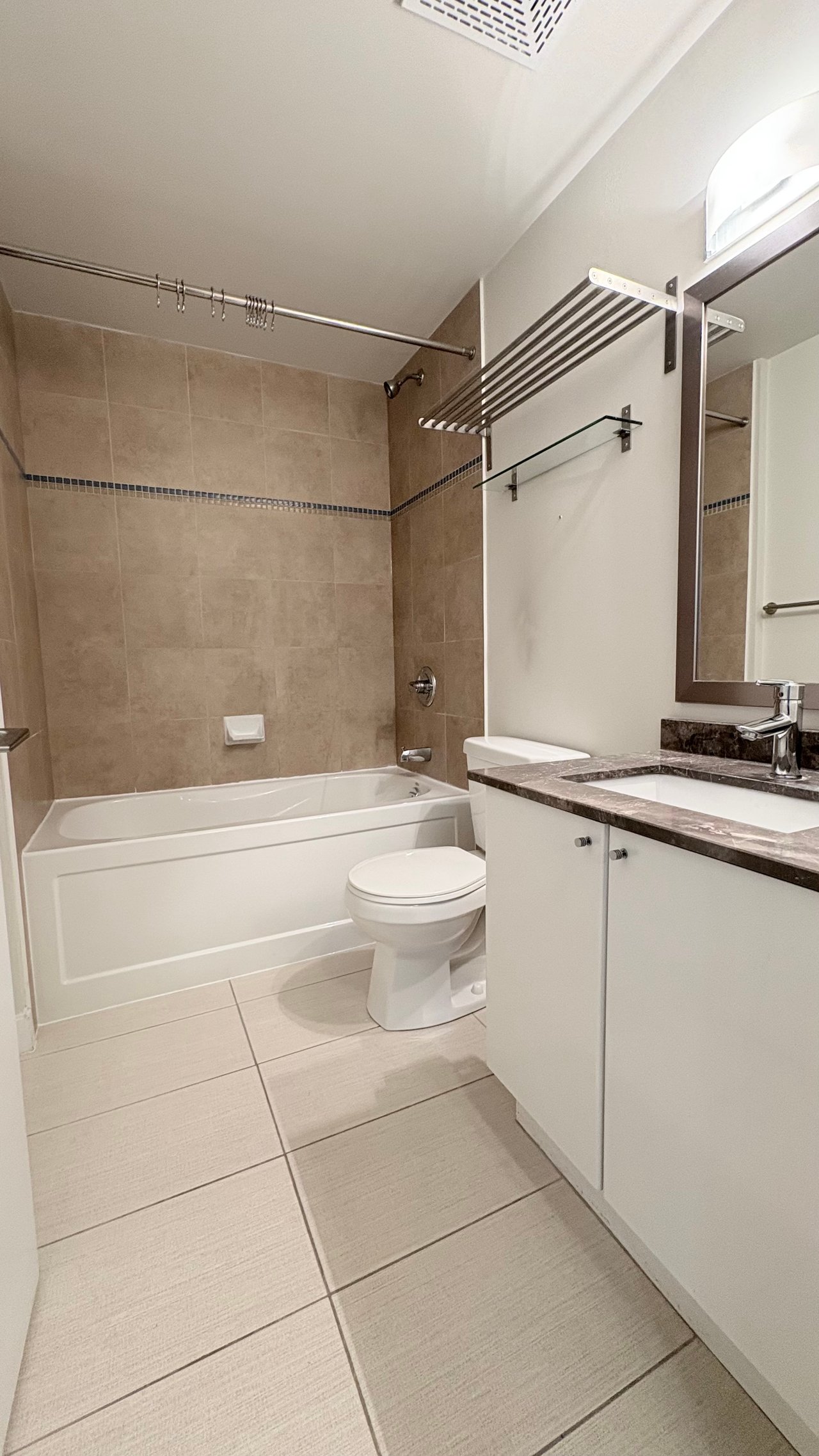 33 Bay Street Unit:504