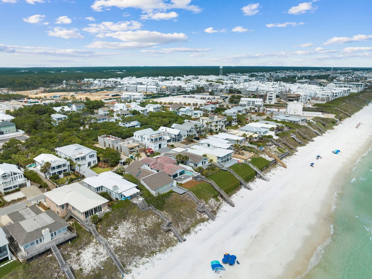 218 Sand Cliffs Dr