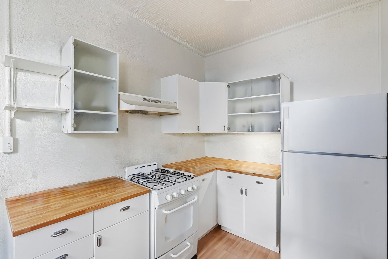 326 Independence Ave SE