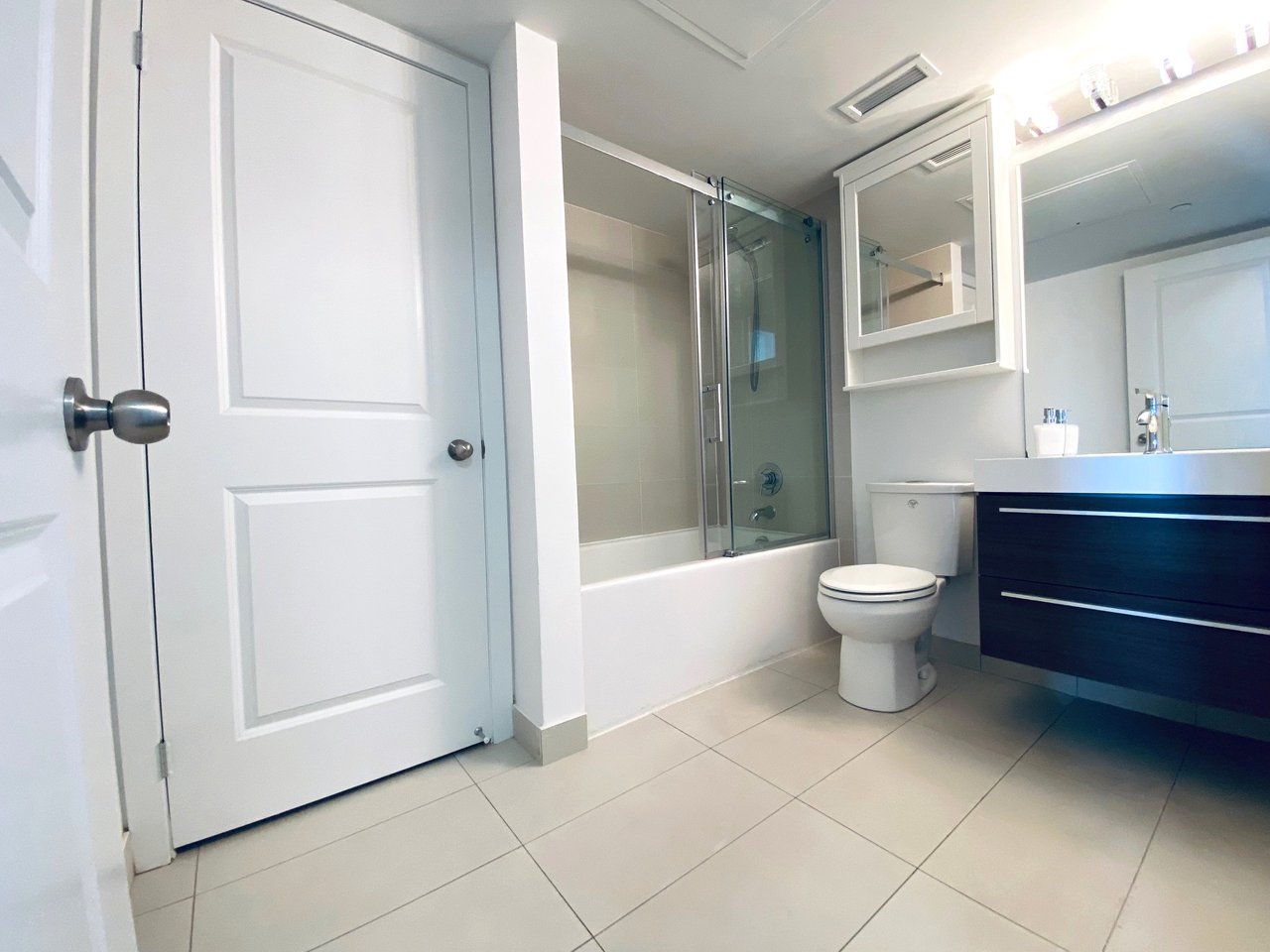 8 Fieldway Rd Unit: 401