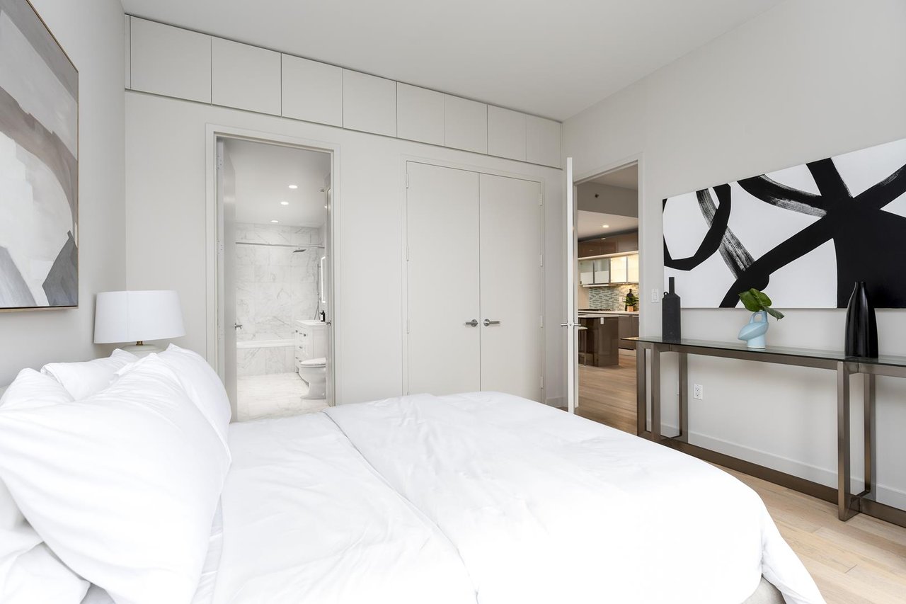 75 Wall Street, Apt 30-B