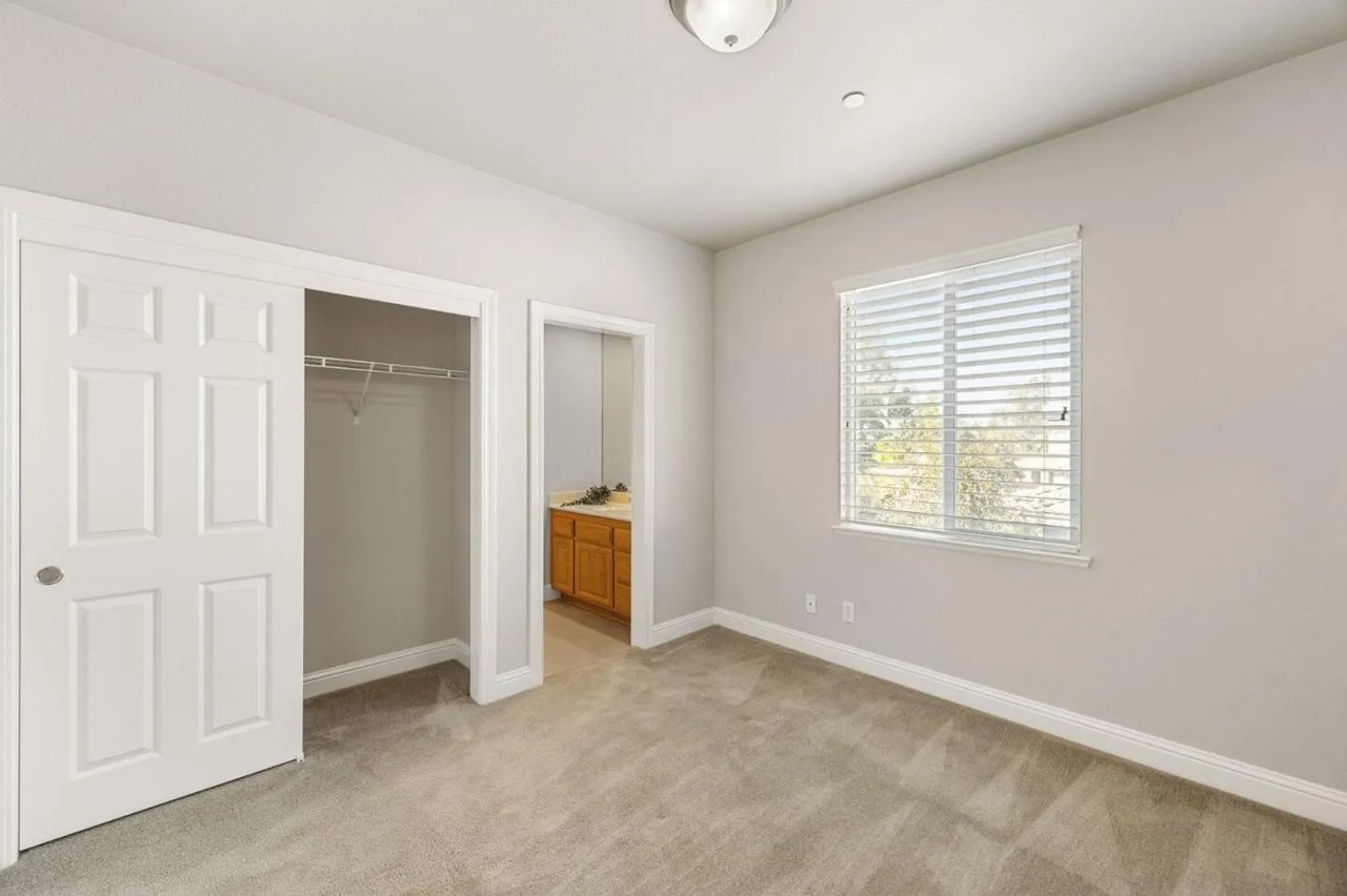 34149 Canvas Back St