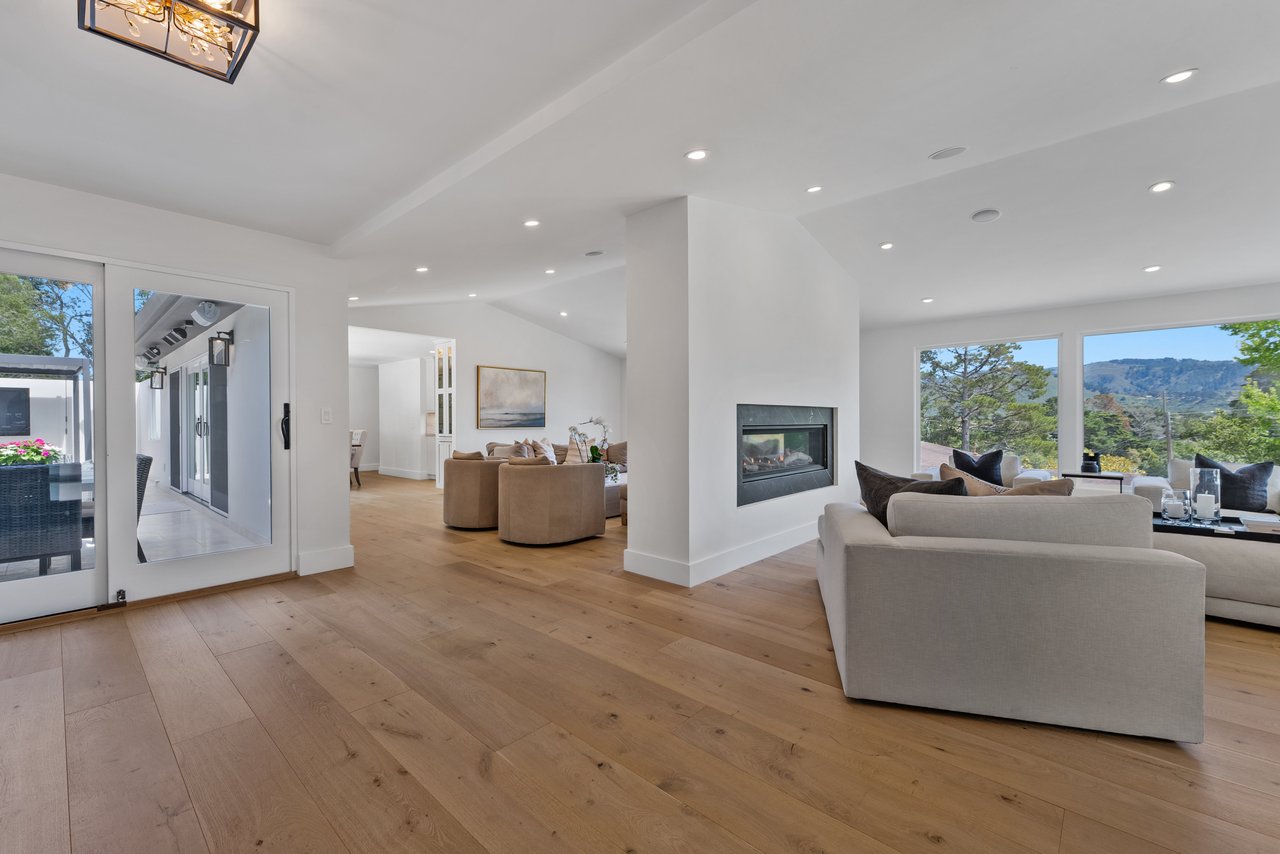 25865 N Mesa
