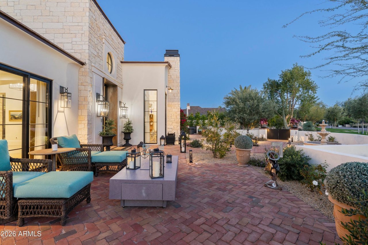 5432 E VIA DEL CIELO