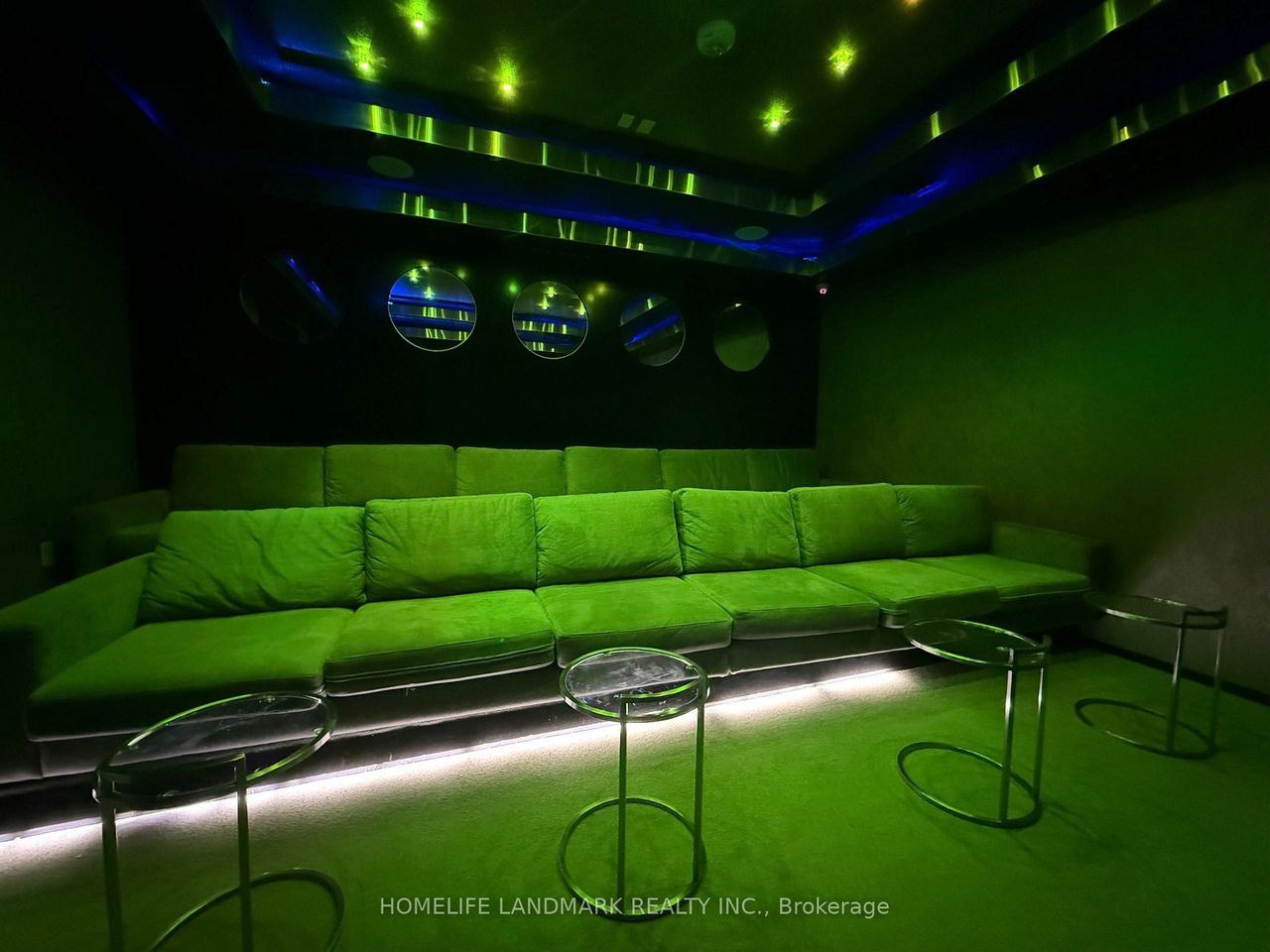 LAGO AT THE WATERFRONT 