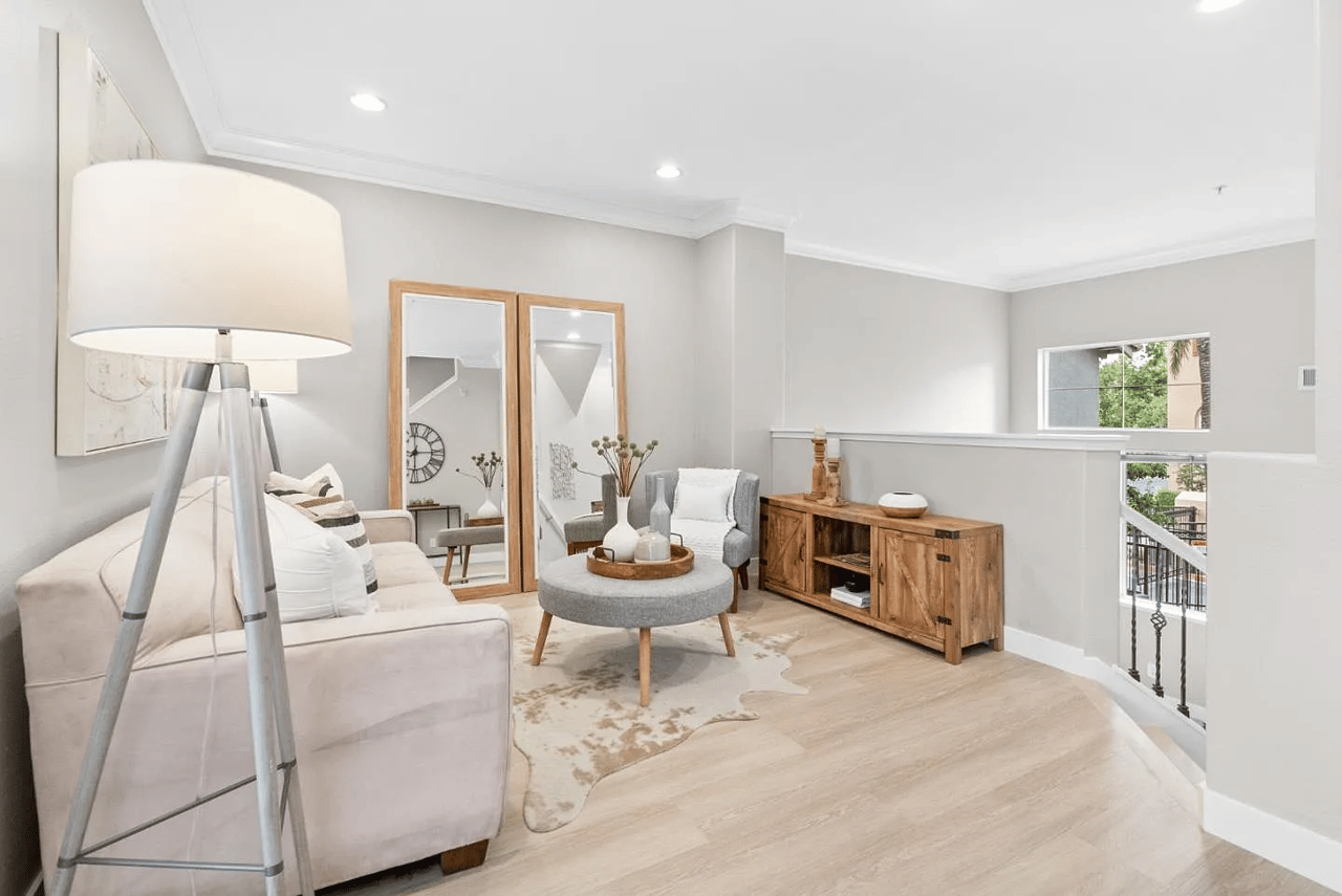 4505 Saint Palais Pl