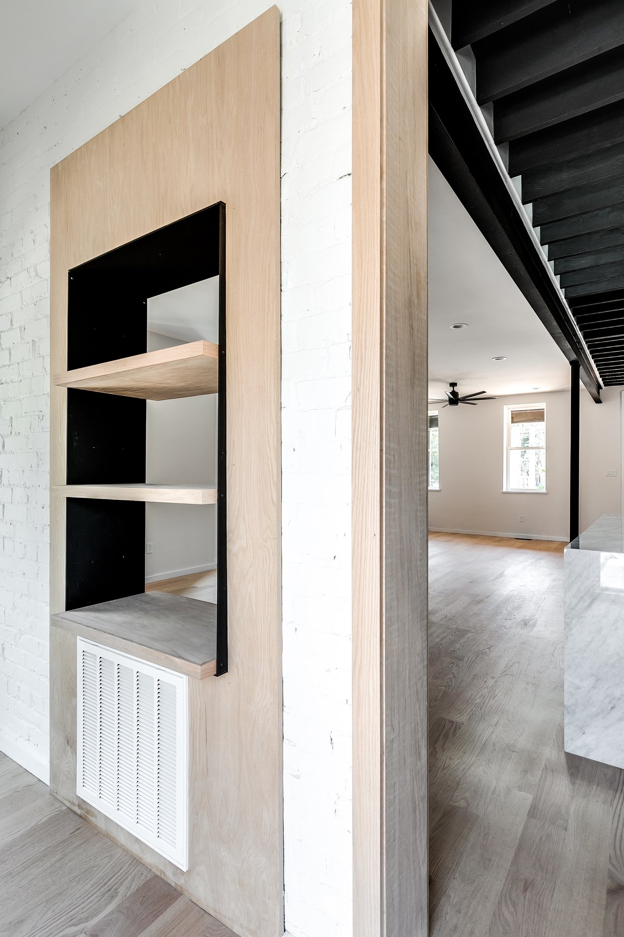 4 N Robinson (Fan House)