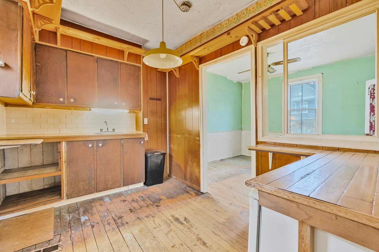 410 Eagle Street, Newmarket, ON L3Y 1K6