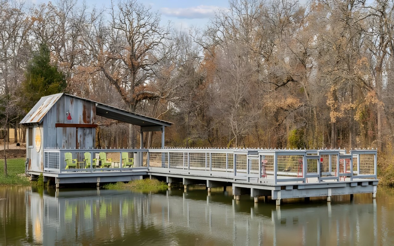 Oak Point