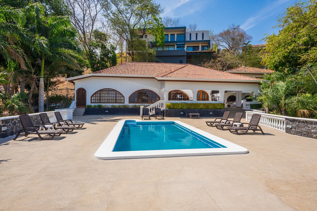 Casa Margarita | Ocean View Luxury House In Playa Flamingo!