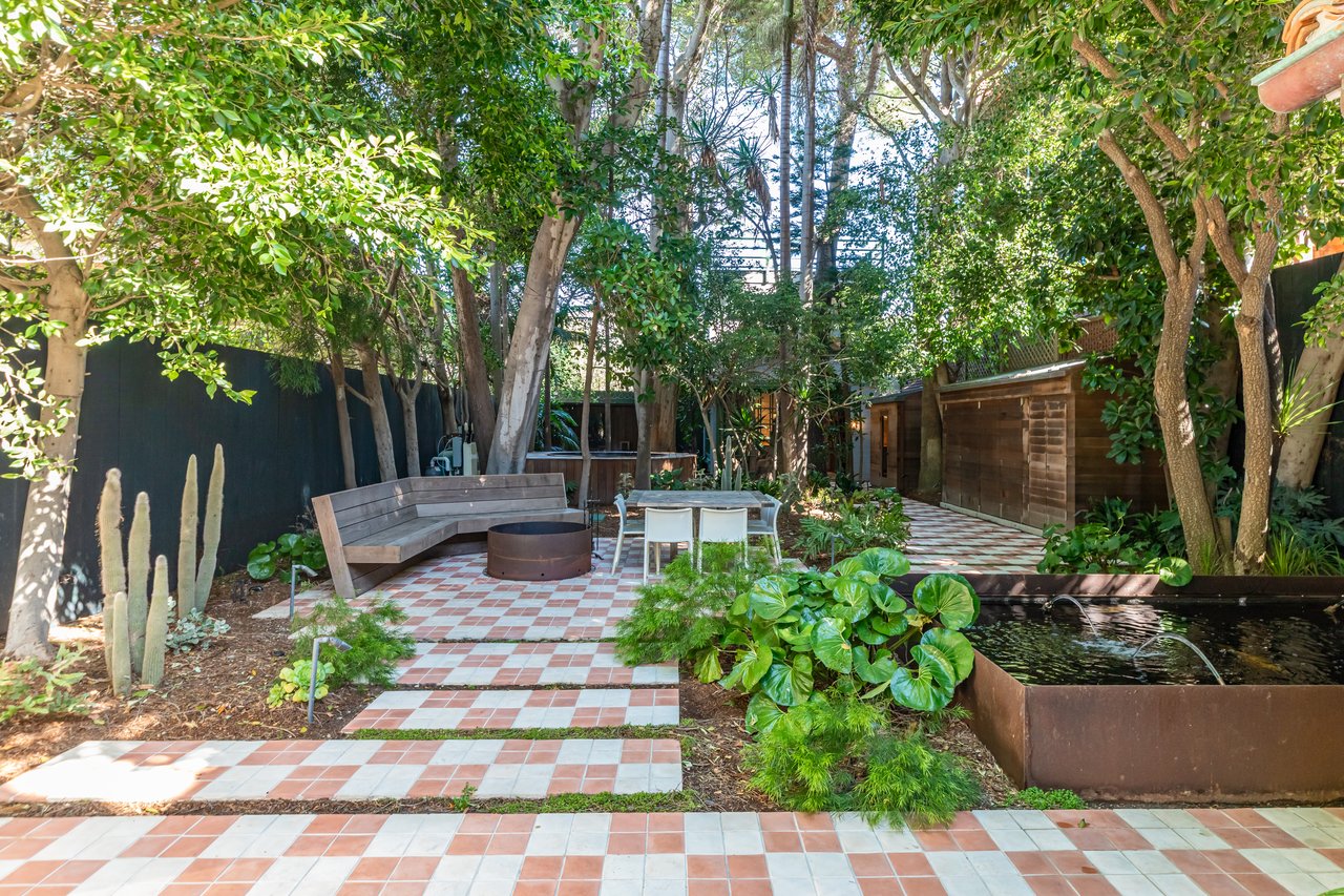 23441 Malibu Colony Rd