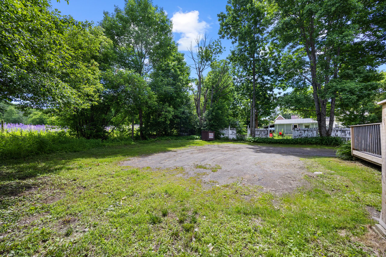 987 Main St, Vassalboro